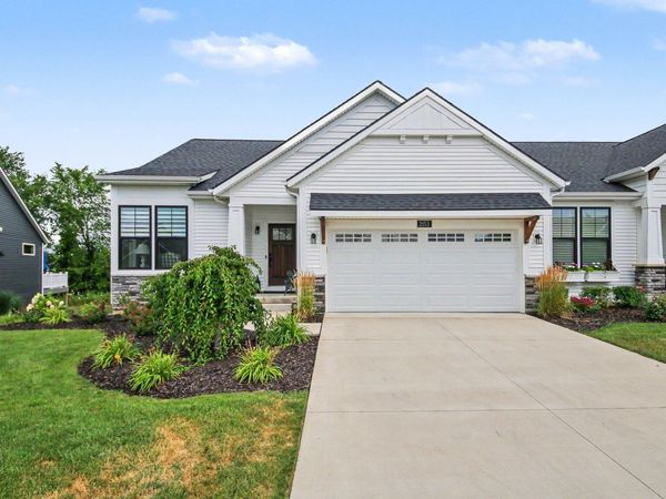 2153 Perennial Drive, Hudsonville, MI 49426