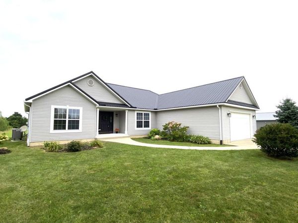 7347 County Road 10 , Zanesfield, OH 43360