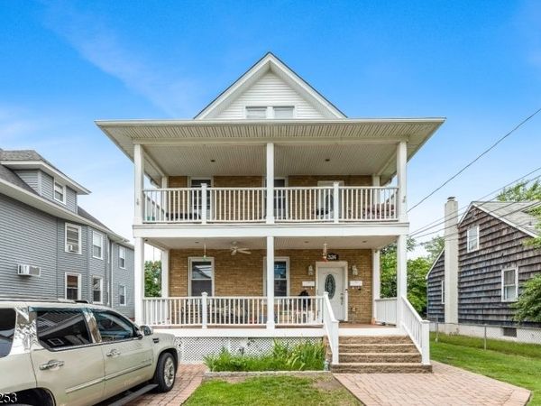 324 Union St, Carlstadt, NJ 07072