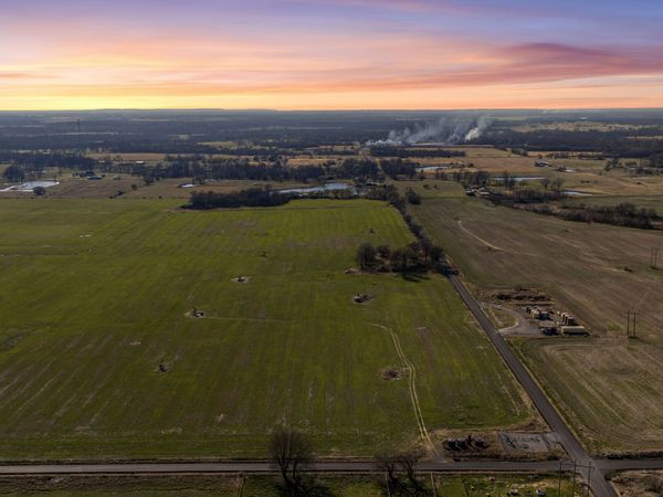 160 E 740 Road, Wagoner, OK 74467