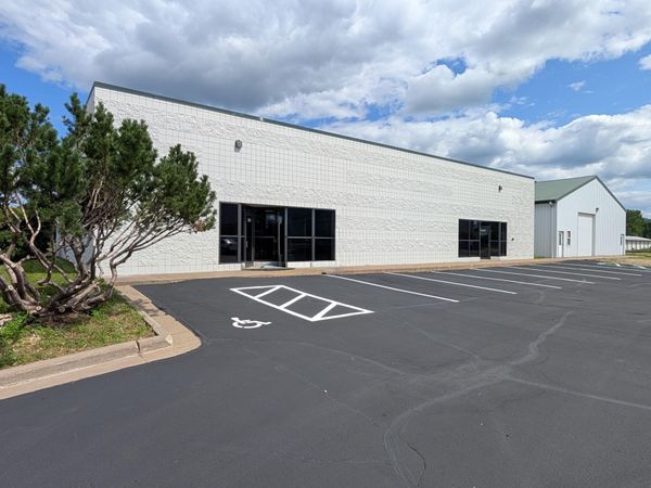 2320 Cunningham St, La Crosse, WI 54603