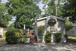 466 W Banks Dr.  photo 4