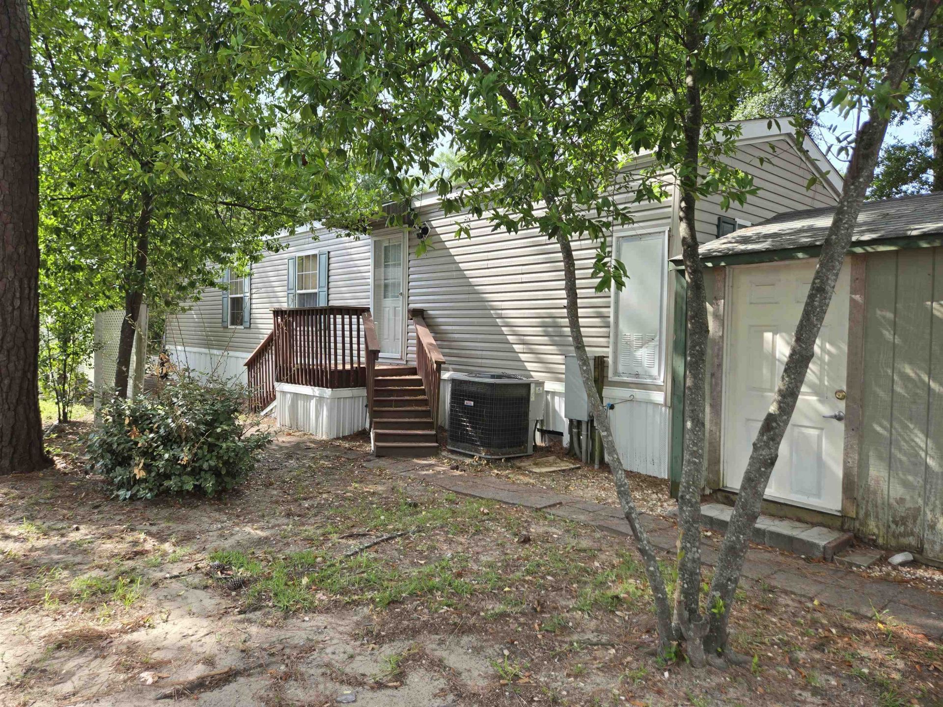 466 W Banks Dr.  Photo 6