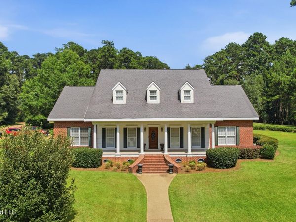 1071 Brandon Drive, McComb, MS 39648