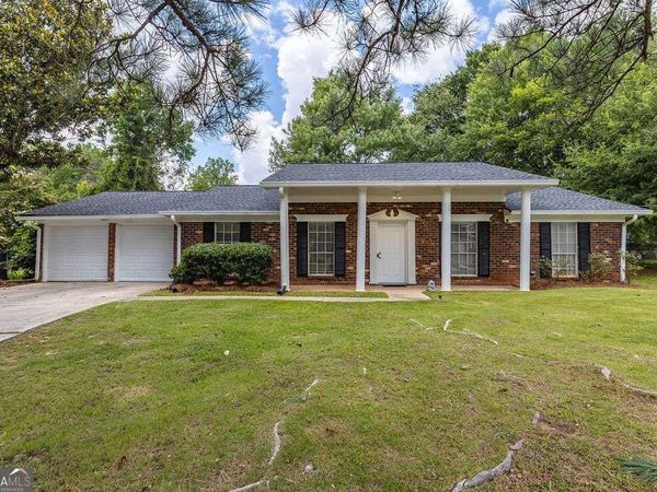 2053 Wellborn Road, Lithonia, GA 30058
