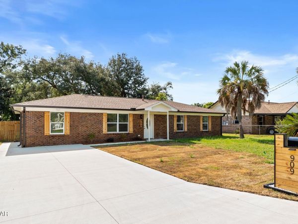 909 Louisiana Avenue, Lynn Haven, FL 32444