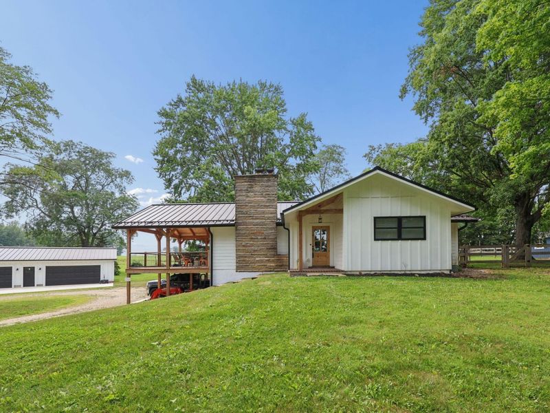 460 County Road 26, Marengo, OH 43334 Photo 2