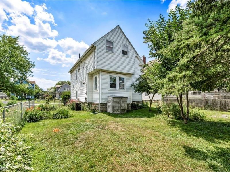 124 Cornell Avenue , Elyria, OH 44035 Photo 9