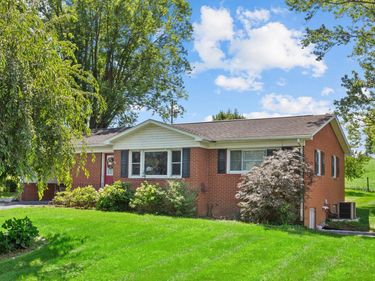 5381 BROCKS GAP RD, BROADWAY, VA 22815