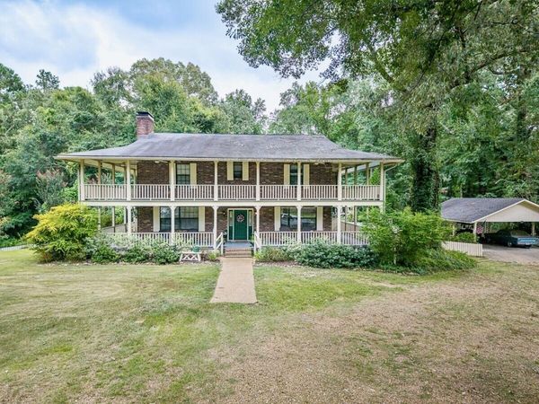 5 Spokane Rd., Natchez, MS 39120
