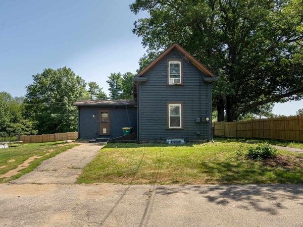 126 Rochester Hill Road, Rochester, NH 03867