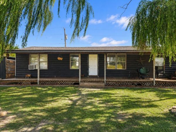 421157 E 1090 Road, Checotah, OK 74426