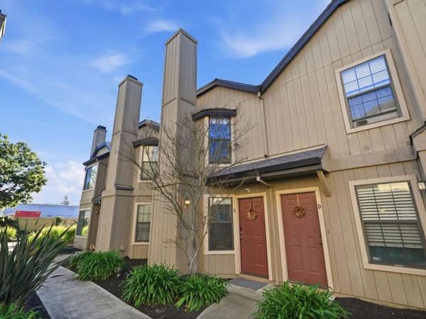 251 Gibson Drive, Unit E-54, Hollister, CA 95023