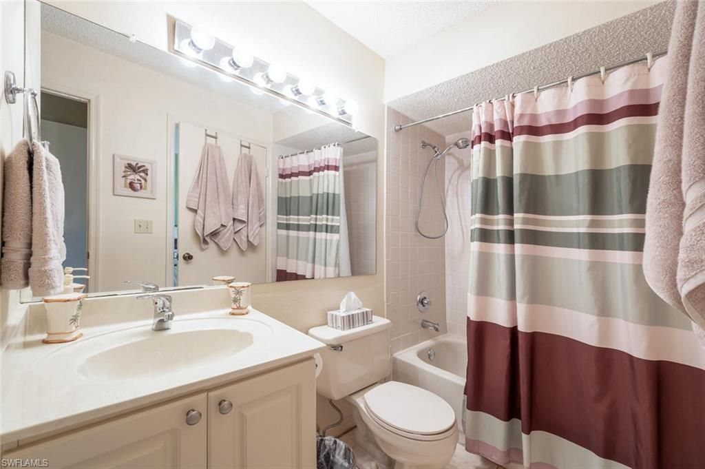 2190 Arbour Walk Cir, Unit 2221, Naples, FL 34109 Photo