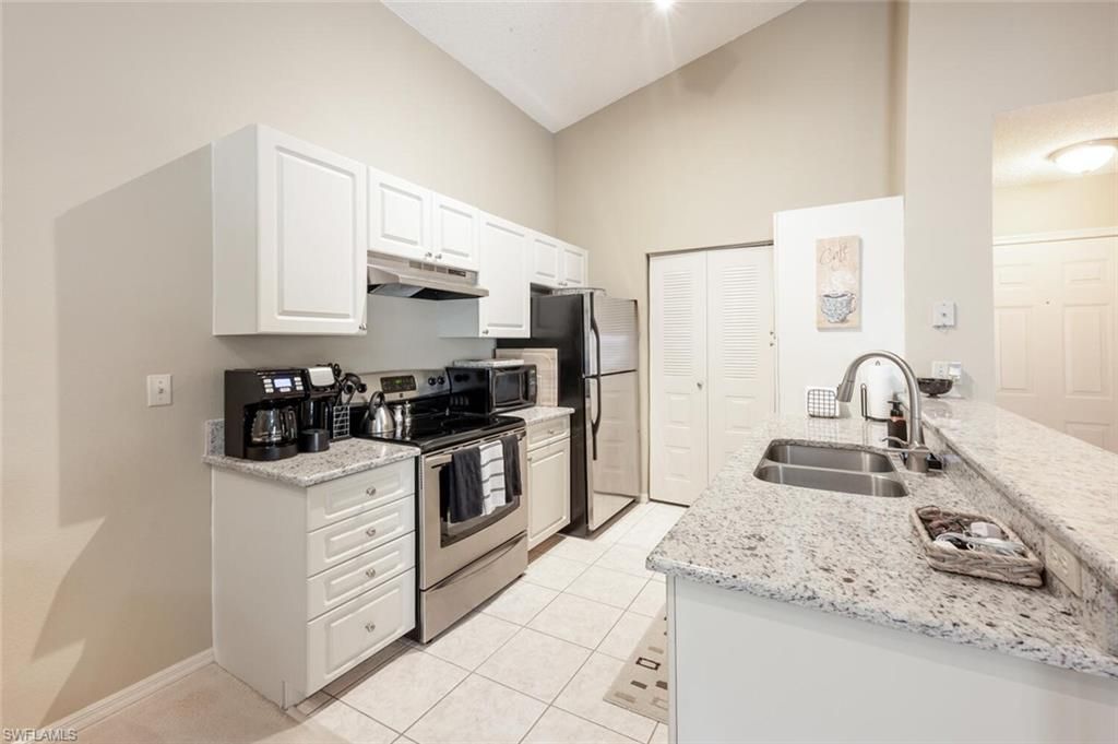 2190 Arbour Walk Cir, Unit 2221, Naples, FL 34109 Photo