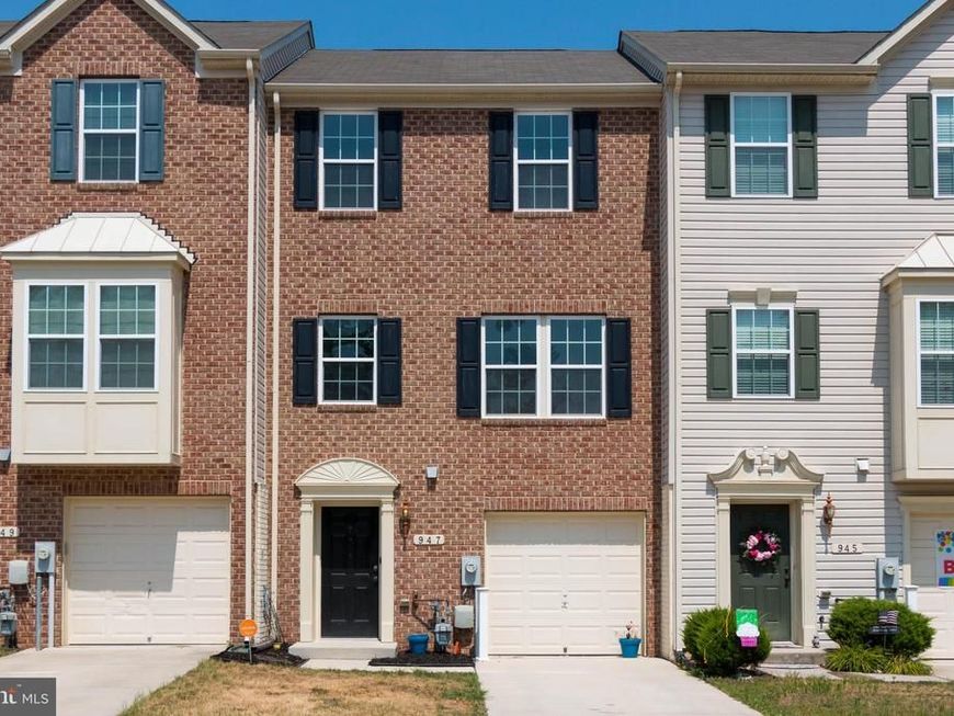 947 Chase Walk , Glen Burnie, MD 21060 Main Photo