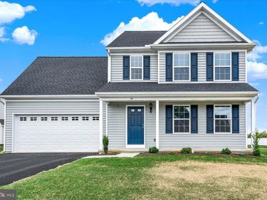 54 BENNINGTON WAY, CARLISLE, PA 17013