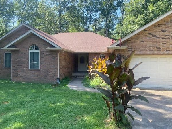 54 Buckskin Drive , Fordland, MO 65652