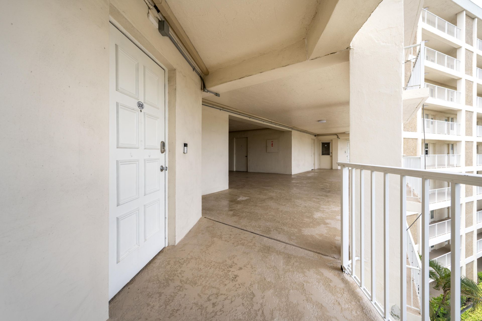 3090 N Course Drive, Unit 508, Pompano Beach, FL 33069 Photo