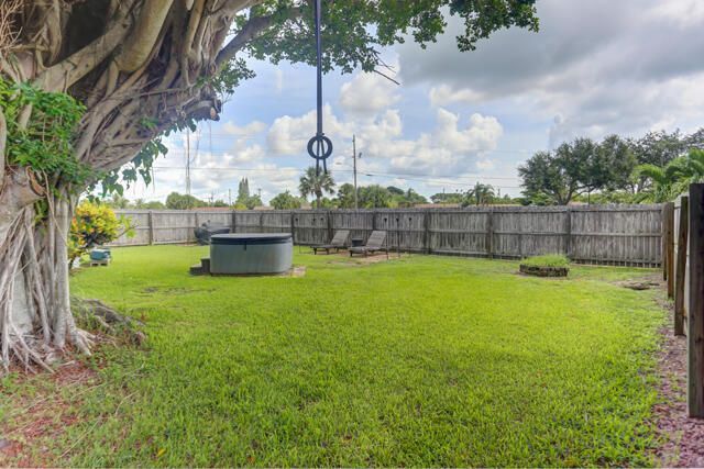 1133 7th Street, Lake Park, FL 33403 Photo