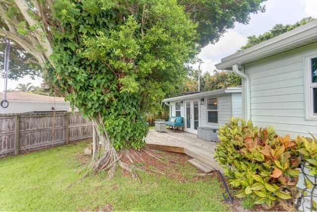 1133 7th Street, Lake Park, FL 33403 Photo