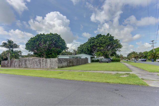 1133 7th Street, Lake Park, FL 33403 Photo