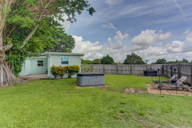 1133 7th Street, Lake Park, FL 33403 Photo