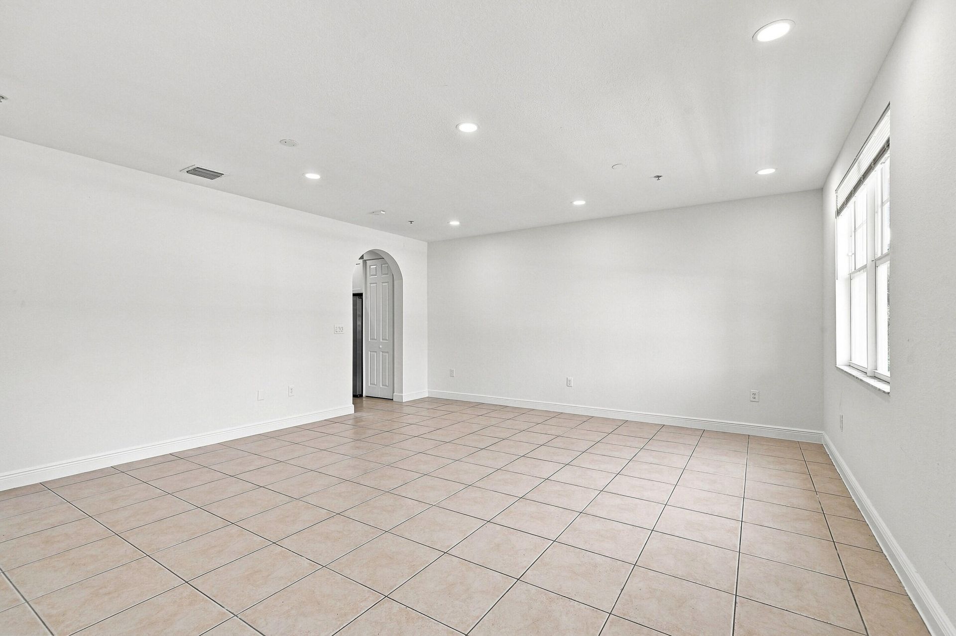 219 N L Street, Unit 100, Lake Worth Beach, FL 33460 Photo