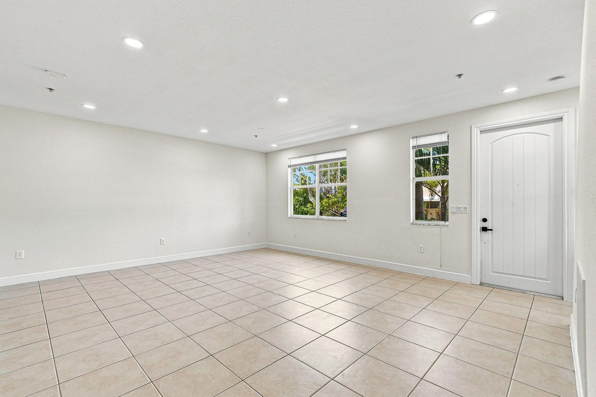219 N L Street, Unit 100, Lake Worth Beach, FL 33460 Photo