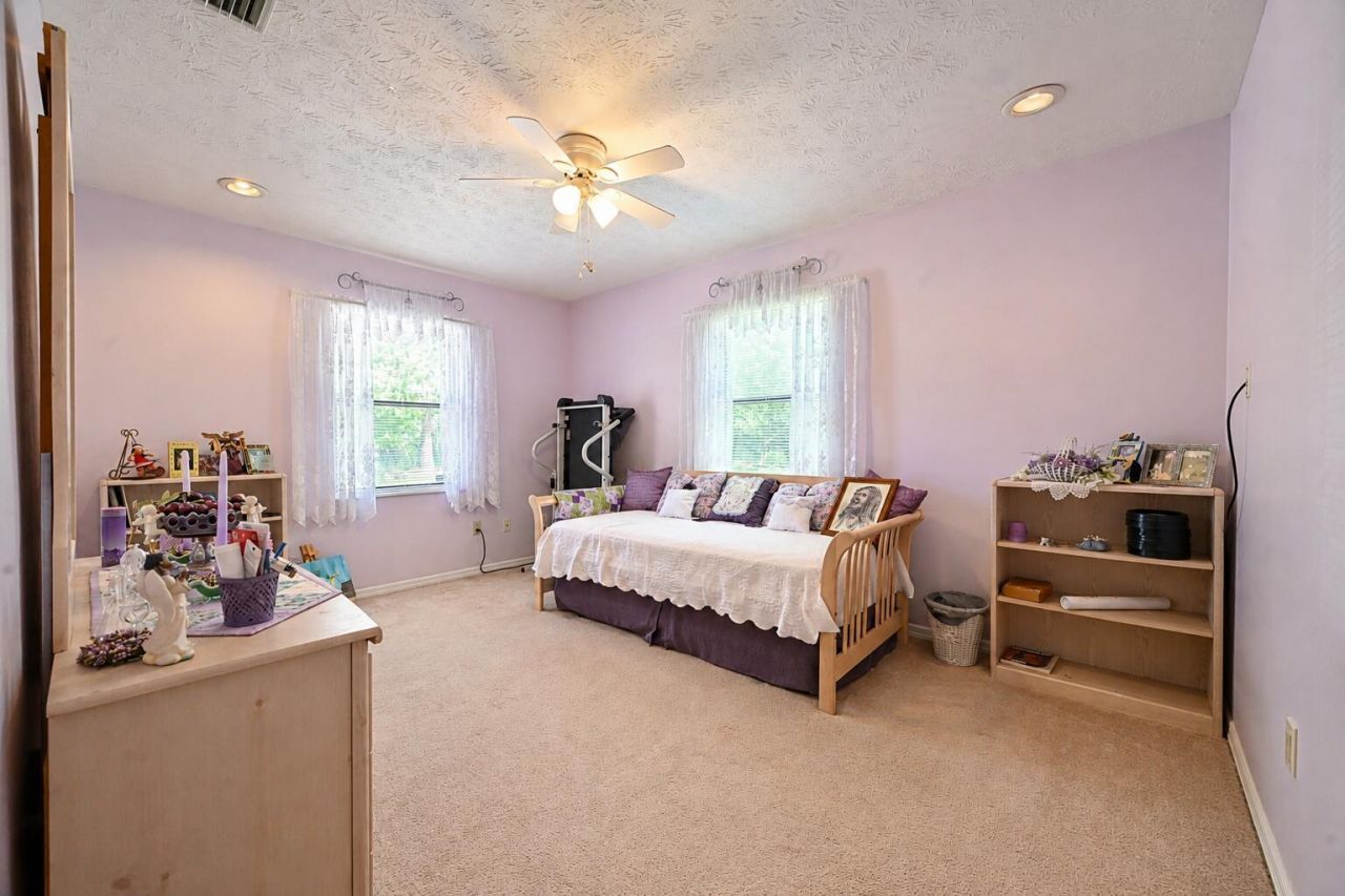 8690 Shadylake Lane, Fort Pierce, FL 34947 Photo
