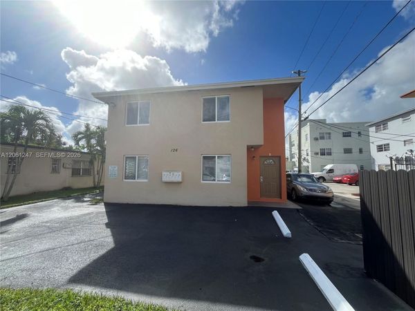 126 SW 21st Ave , Unit 3, Miami, FL 33135