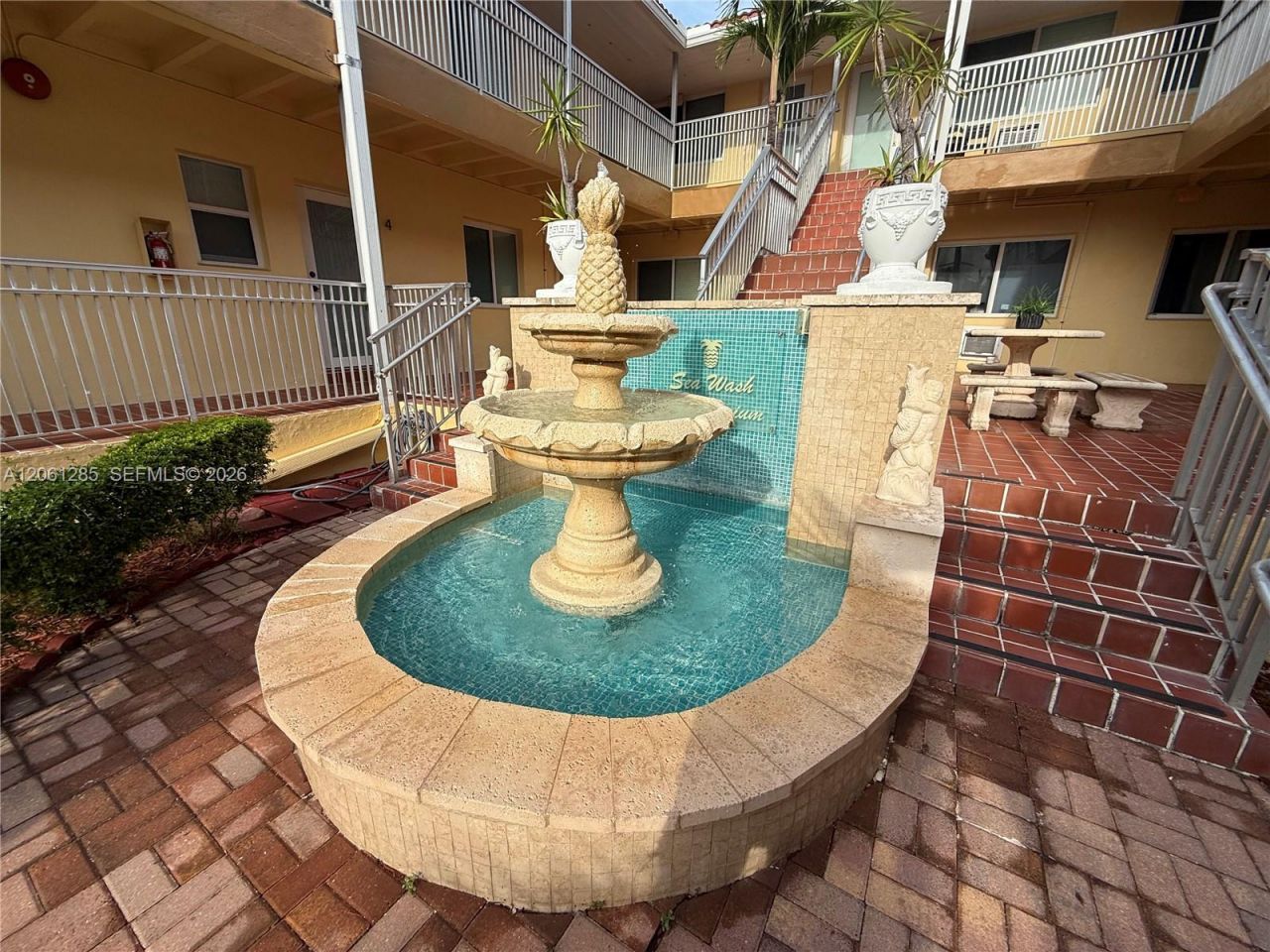 7400 Harding Ave, Unit 5, Miami Beach, FL 33141 Photo