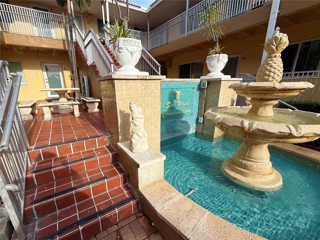 7400 Harding Ave, Unit 5, Miami Beach, FL 33141 Photo