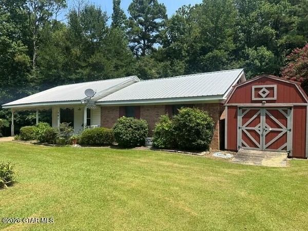 541 Deer Trail, Columbus, MS 39702