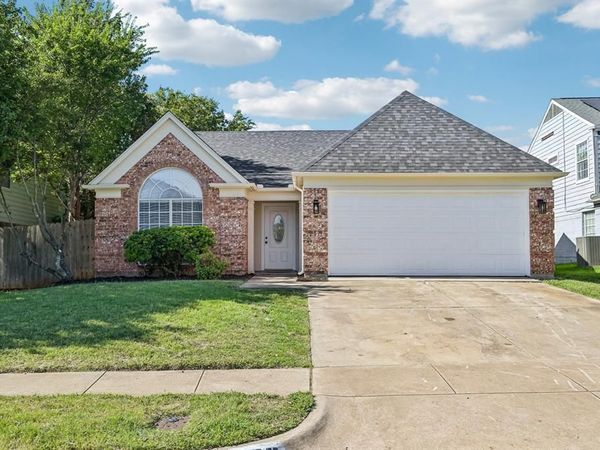 2609 Sagehill Drive , Fort Worth, TX 76123
