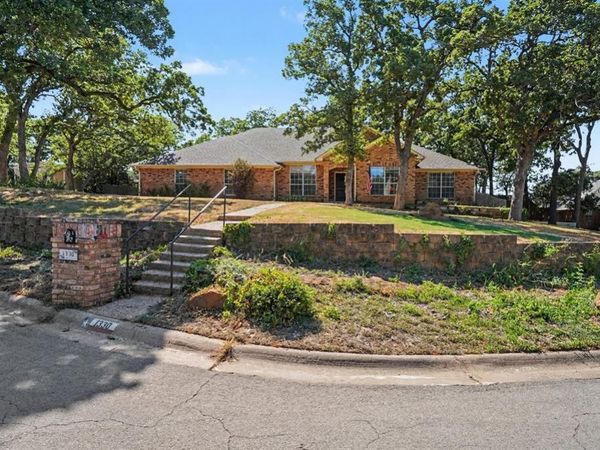 1330 Ruidosa Court , Denton, TX 76205