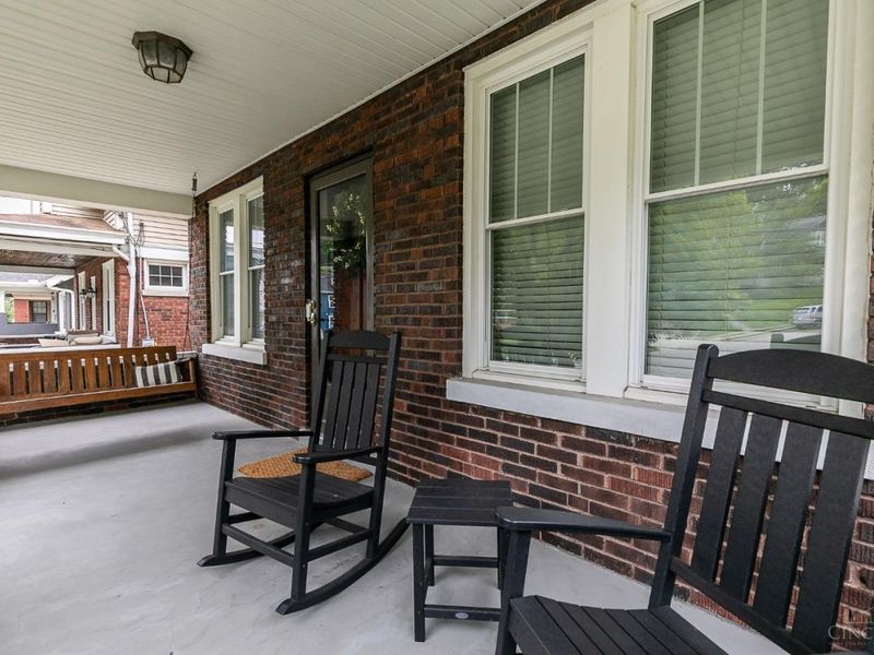 3097 Linwood Avenue, Cincinnati, OH 45208 Photo 3