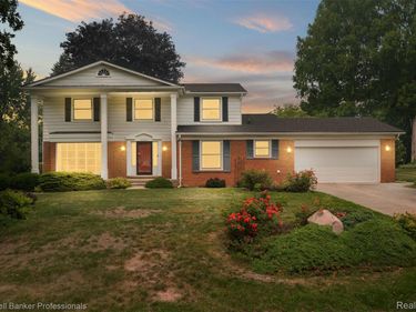 6890 Alderley Way, West Bloomfield Township, Mi 48322