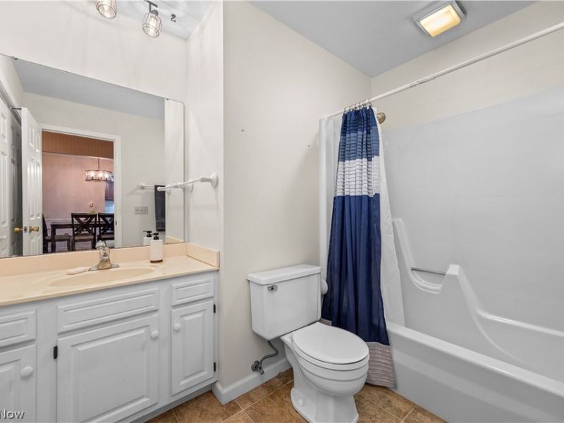 4704 Venice Heights Boulevard , Unit 216, Sandusky, OH 44870 Photo 33