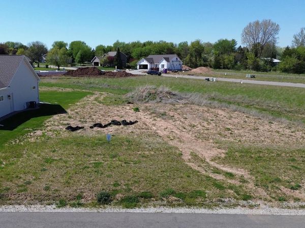 GOLDFINCH DRIVE, Greenville, WI 54942