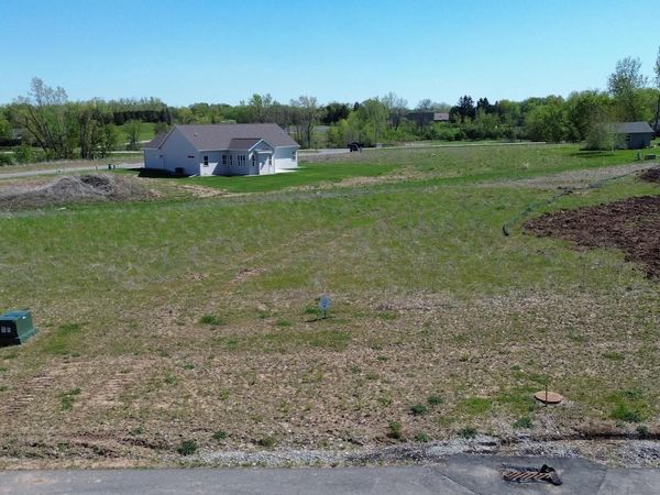 GOLDFINCH DRIVE, Greenville, WI 54942