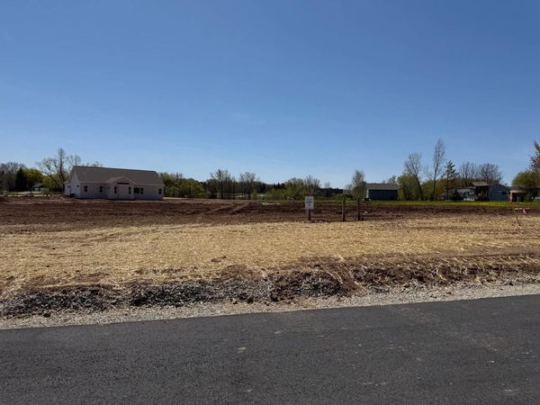 GOLDFINCH DRIVE, Greenville, WI 54942