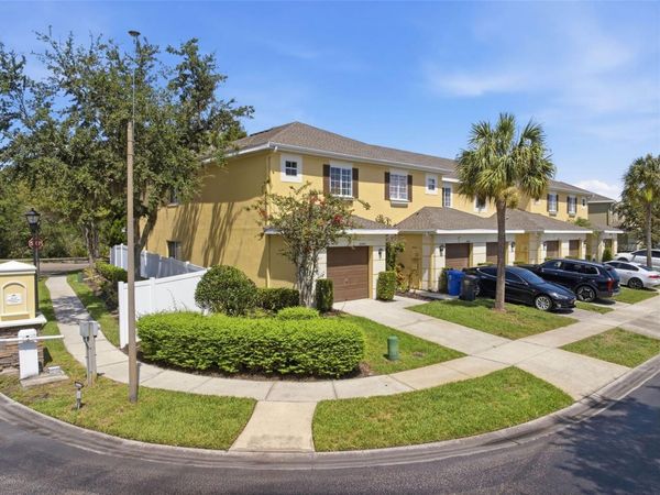 20402 NEEDLETREE DRIVE , TAMPA, FL 33647