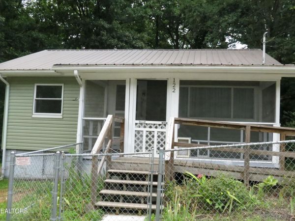 122 Atlanta Rd, Oak Ridge, TN 37830
