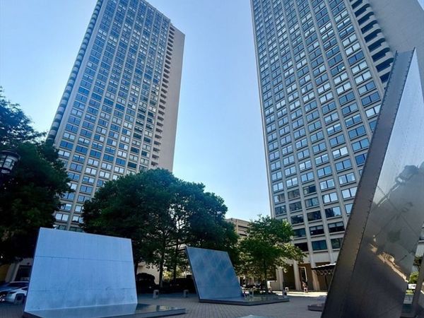 65 East India, Unit 10G, Boston, MA 02110