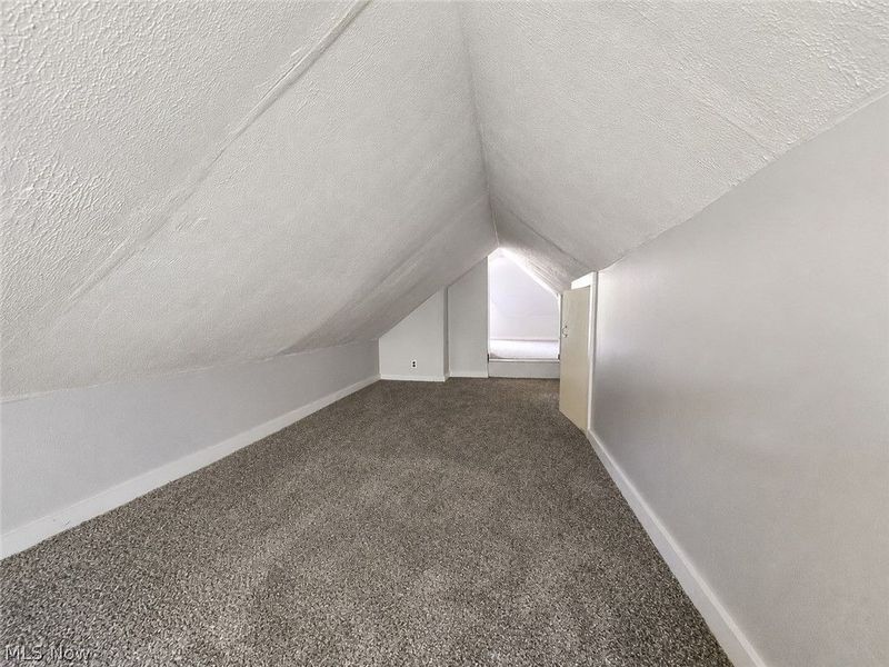 5915 Cable Avenue , Cleveland, OH 44127 Photo 21