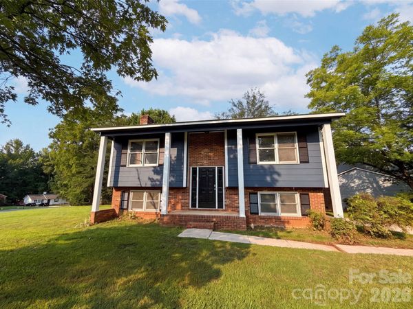 5601 Beaconsfield Road, Charlotte, NC 28214