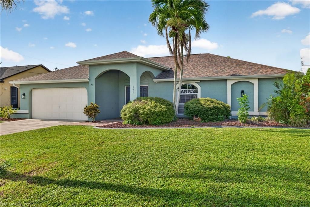 141 SE 18th St, Cape Coral, FL 33990 Main Photo