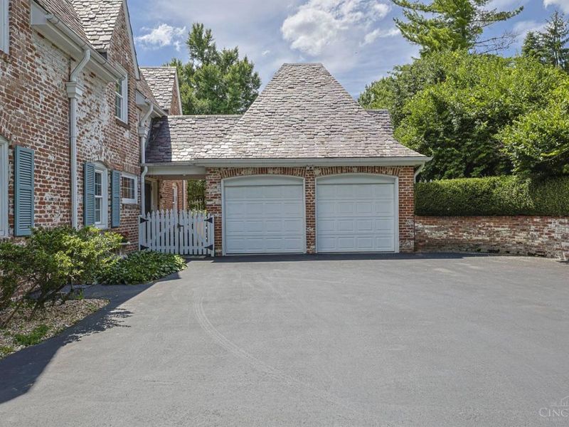 1075 Edwards Road, Cincinnati, OH 45208 Photo 62