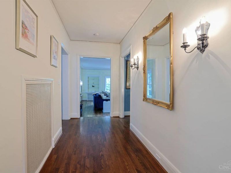 1075 Edwards Road, Cincinnati, OH 45208 Photo 64